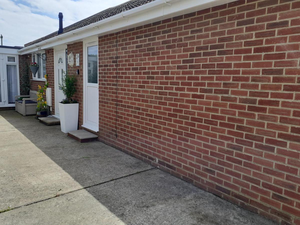 Safe Haven 1 Bed Bungalow Peacehaven Exterior photo